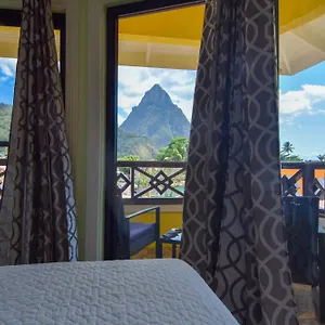 Aparthotel Sea Piton View Apartment- Location, Convenience, Modern Living Soufriere